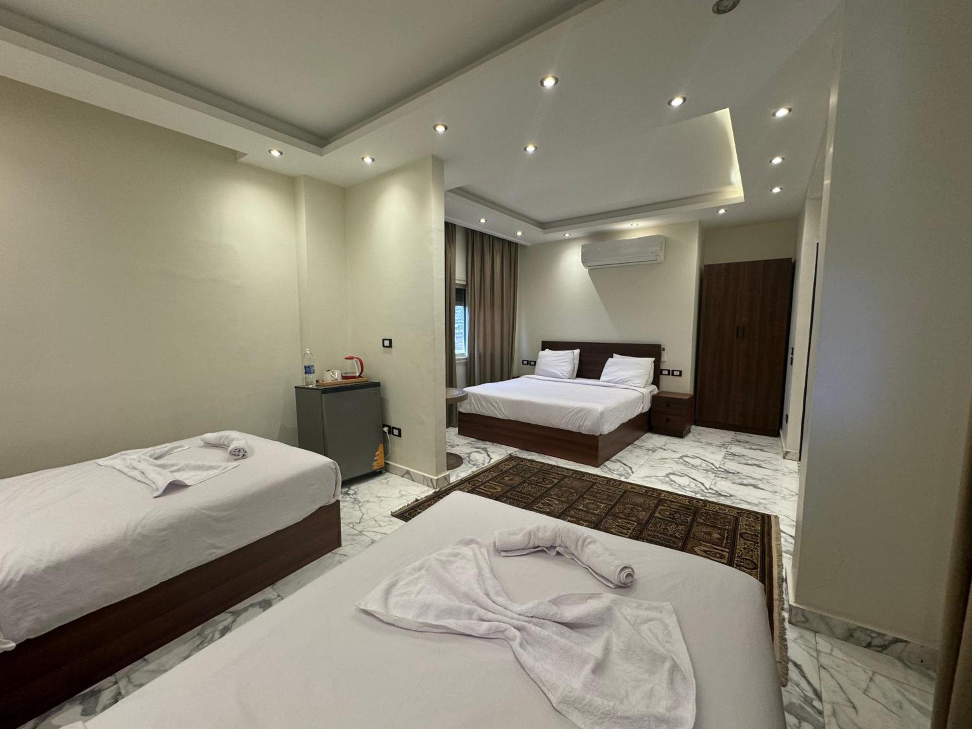 Unique Pyramids Boutique Inn Kafret el-Gabal エクステリア 写真
