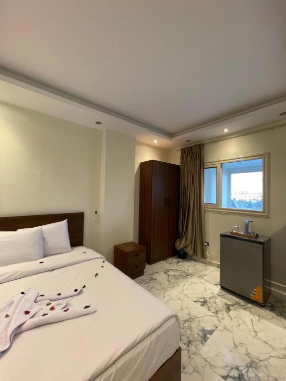 Unique Pyramids Boutique Inn Kafret el-Gabal エクステリア 写真